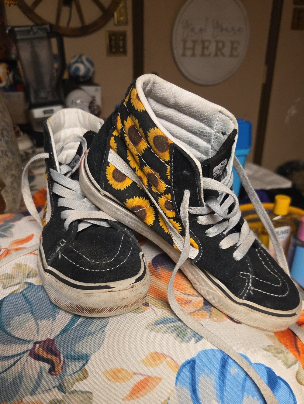 Vans Kids High-Top Sneakers in Black with Yellow Sunflower Print